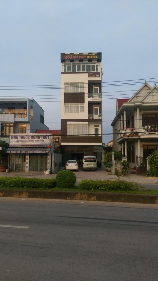 Hoang Dat Hotel Dong Hoi Bagian luar foto